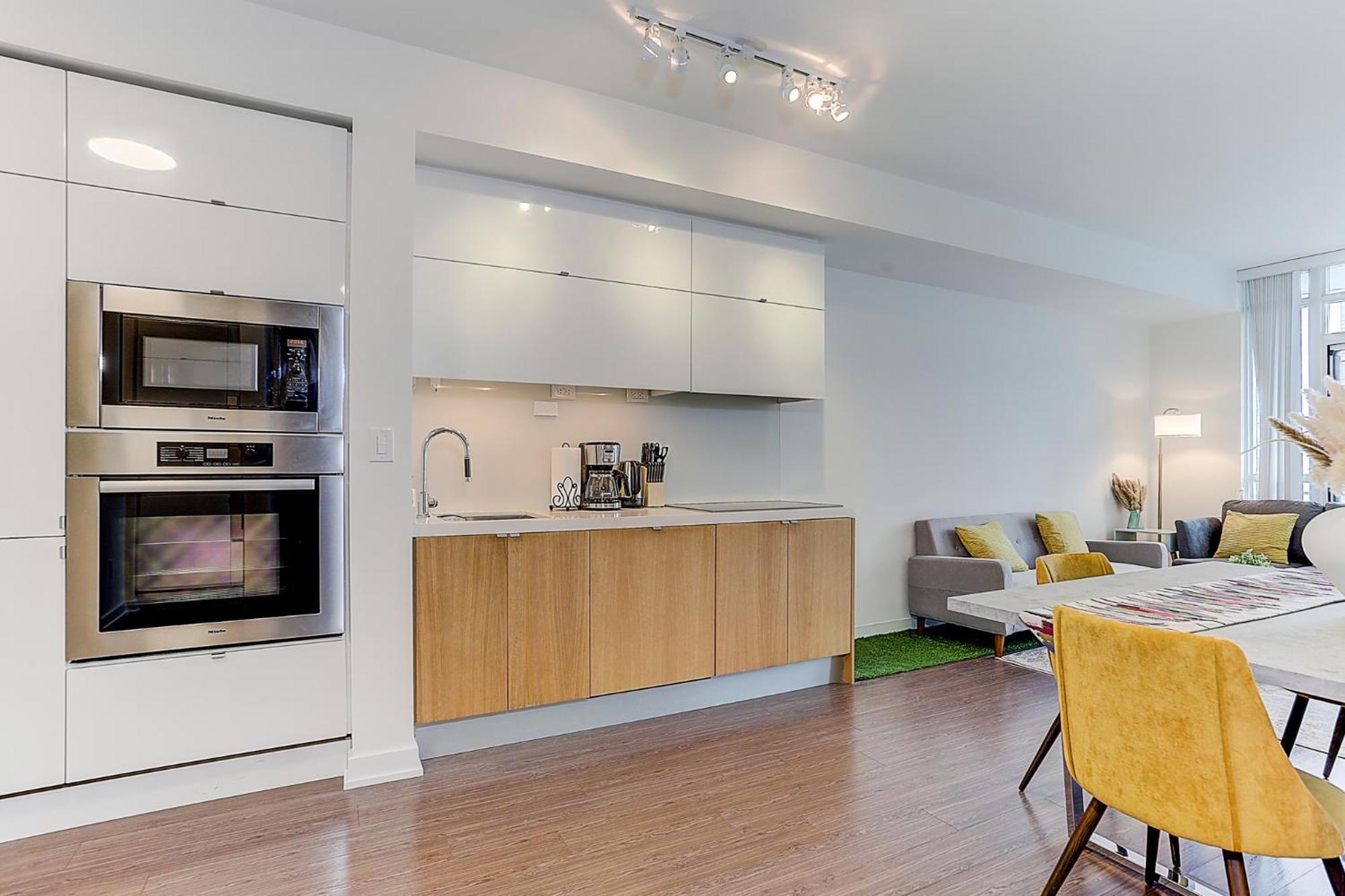 Lakeview Apartments Downtown טורונטו מראה חיצוני תמונה
